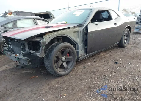 2013 Dodge Challenger Sxt z USA, uszkodzony, nr VIN 2C3CDYAG0DH665966